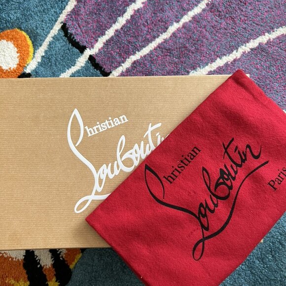 Christian Louboutin So Kate 100 Heels - Picture 10 of 10